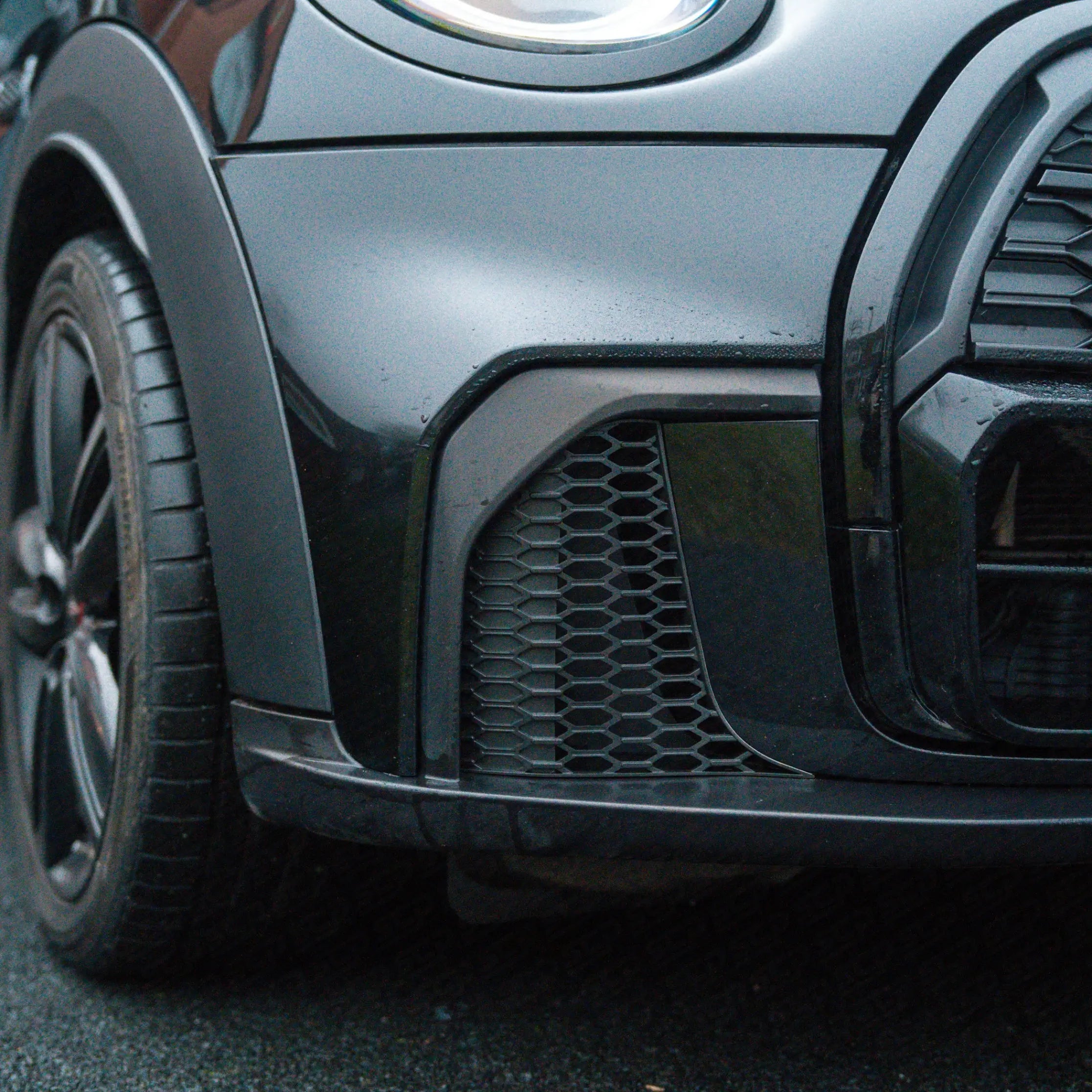 MINI F-Series JCW LCI 2 Lower Bumper Side Vent Grilles