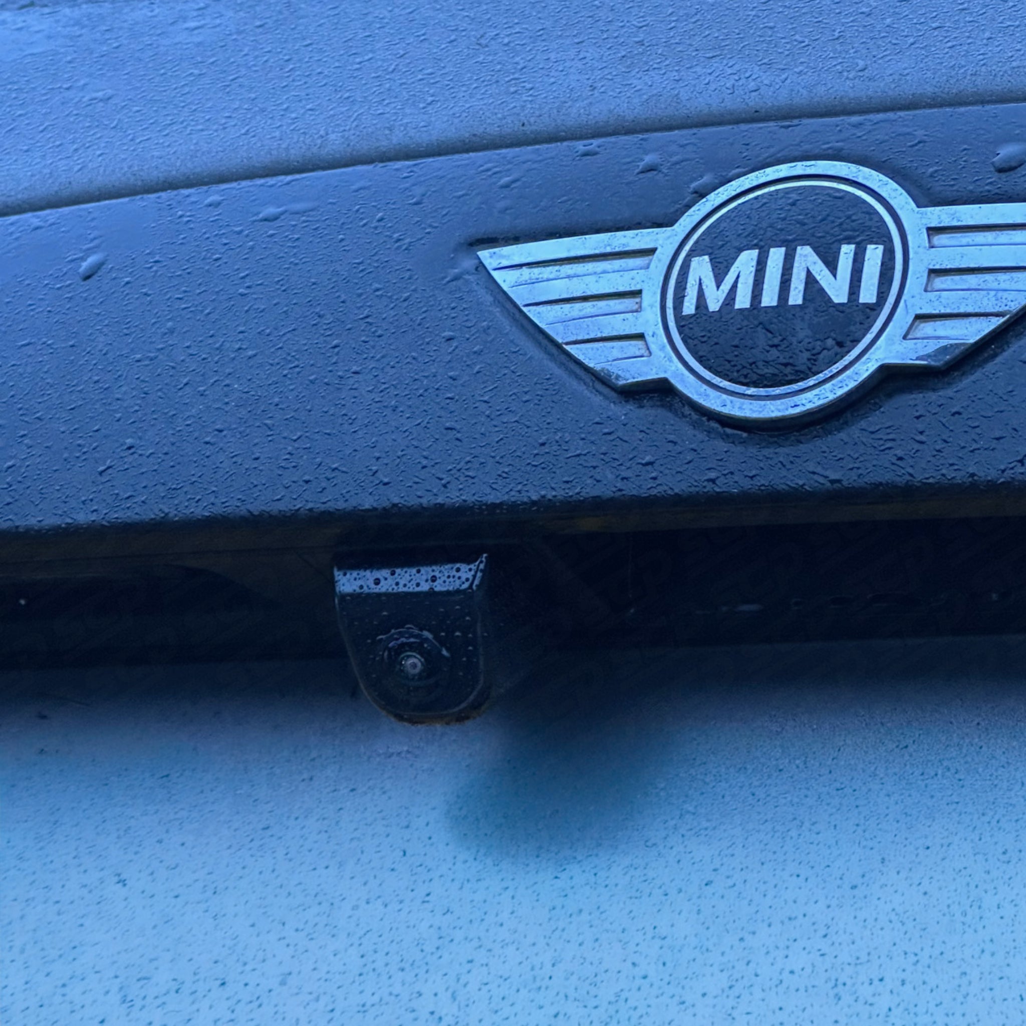 Universal Reverse Backup Parking Camera for Aftermarket Systems SCP Automotive