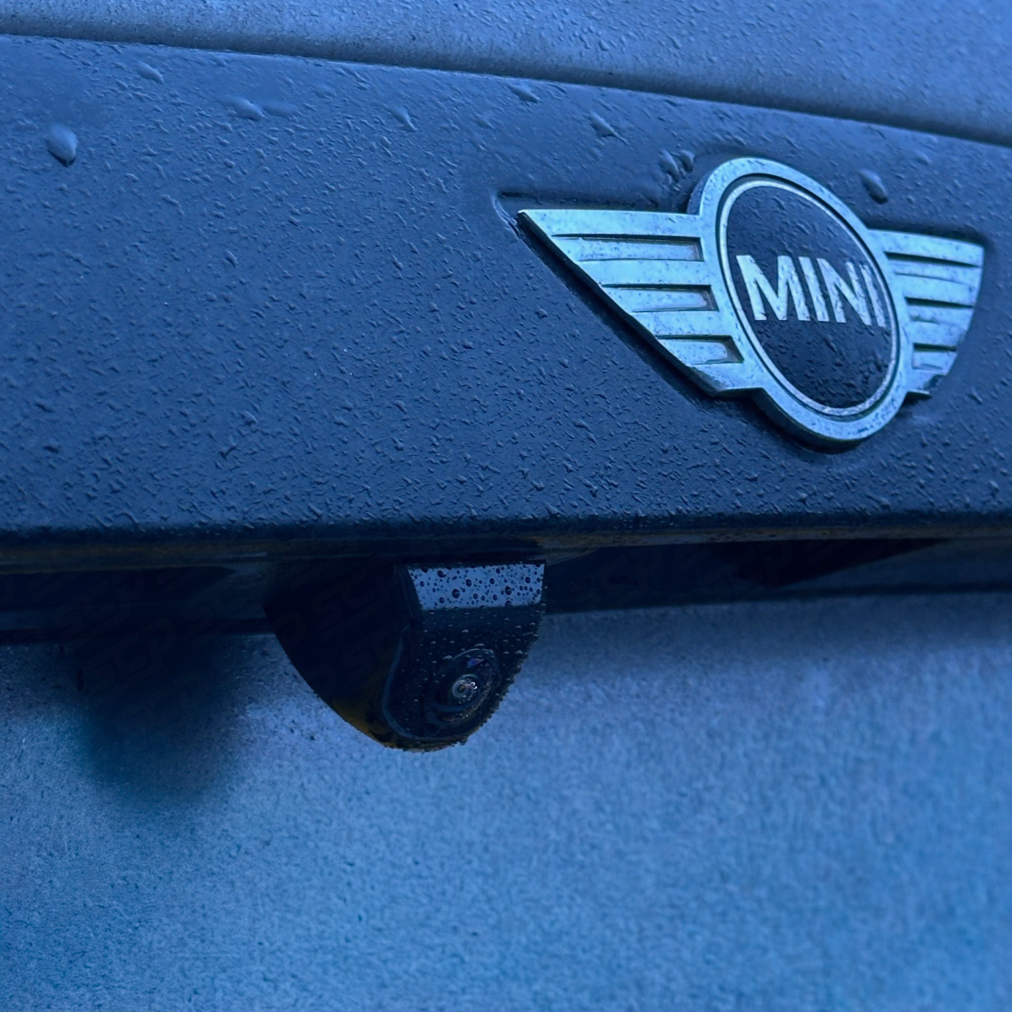 Universal Reverse Backup Parking Camera for Aftermarket Systems SCP Automotive